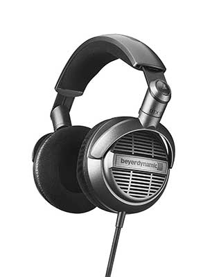 4-Beyerdynamic-DTX-910-Stereo-Headphones