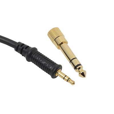 Grado-SR80e-Headphones---cables